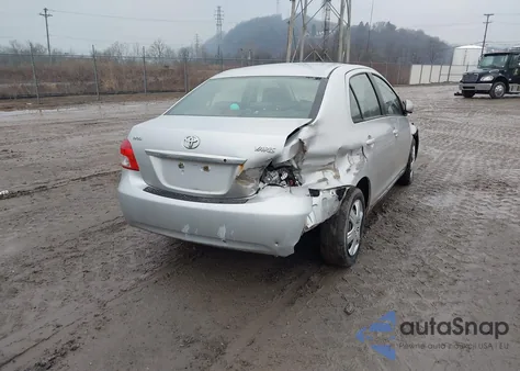 2009 Toyota Yaris z USA, uszkodzony, nr VIN JTDBT903694041981